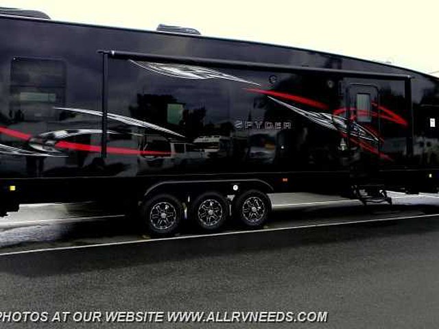 2015 Winnebago Spyder Photo
