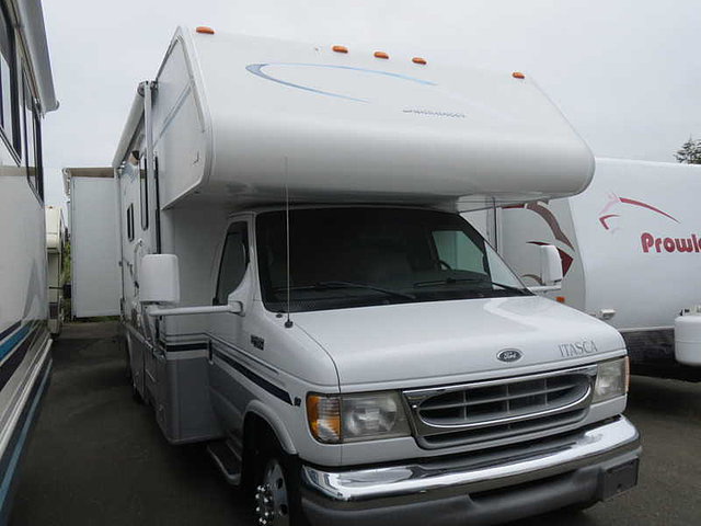 2002 Winnebago Winnebago Photo