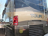 2006 Winnebago Tour Photo #3