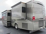 2006 Winnebago Tour Photo #3