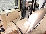 2006 Winnebago Tour Photo #11
