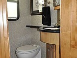 2010 Winnebago Tour Photo #8