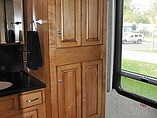 2010 Winnebago Tour Photo #11