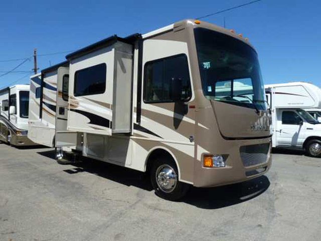2015 Winnebago Winnebago Photo
