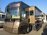 2006 Winnebago Tour Photo #2