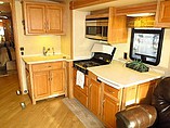 2006 Winnebago Tour Photo #38