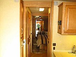 2006 Winnebago Tour Photo #40