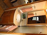 2006 Winnebago Tour Photo #41
