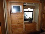 2006 Winnebago Tour Photo #44