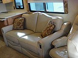 2007 Winnebago Tour Photo #22