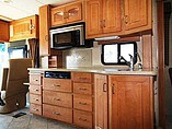 2008 Winnebago Tour Photo #13