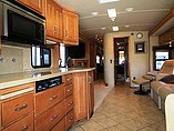 2008 Winnebago Tour Photo #26