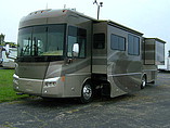 2006 Winnebago Tour Photo #1