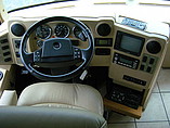 2006 Winnebago Tour Photo #23