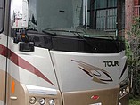 2009 Winnebago Tour Photo #4