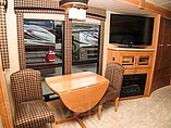 2008 Winnebago Tour Photo #7