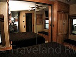 2008 Winnebago Tour Photo #16