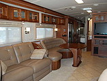 2009 Winnebago Tour Photo #9