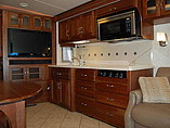2009 Winnebago Tour Photo #13