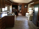 2010 Winnebago Tour Photo #4