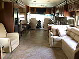 2010 Winnebago Tour Photo #5