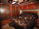 2013 Winnebago Tour Photo #4