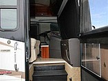 2013 Winnebago Tour Photo #23
