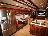 2013 Winnebago Tour Photo #25