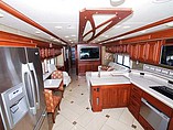 2013 Winnebago Tour Photo #3