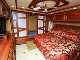 2013 Winnebago Tour Photo #11