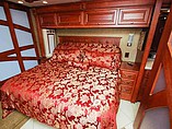 2013 Winnebago Tour Photo #21