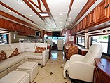 2013 Winnebago Tour Photo #48