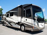 2013 Winnebago Tour Photo #52