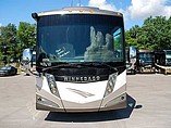 2013 Winnebago Tour Photo #64