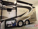 2015 Winnebago Tour Photo #25