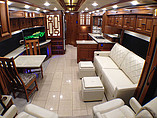2015 Winnebago Tour Photo #8