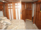 2016 Winnebago Tour Photo #12