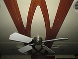 2012 Winnebago Tour Photo #17