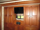 2012 Winnebago Tour Photo #18