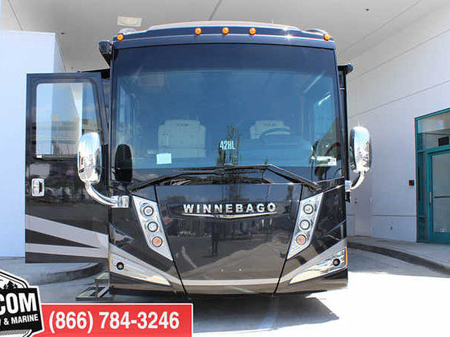 2016 Winnebago Tour Photo