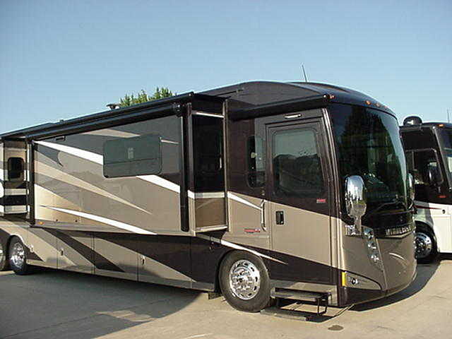 2014 Winnebago Tour Photo