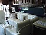 2015 Winnebago Tour Photo #13