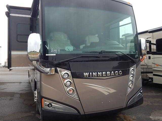 2015 Winnebago Tour Photo