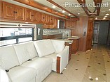 2015 Winnebago Tour Photo #8