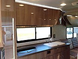 2015 Winnebago Trend Photo #8