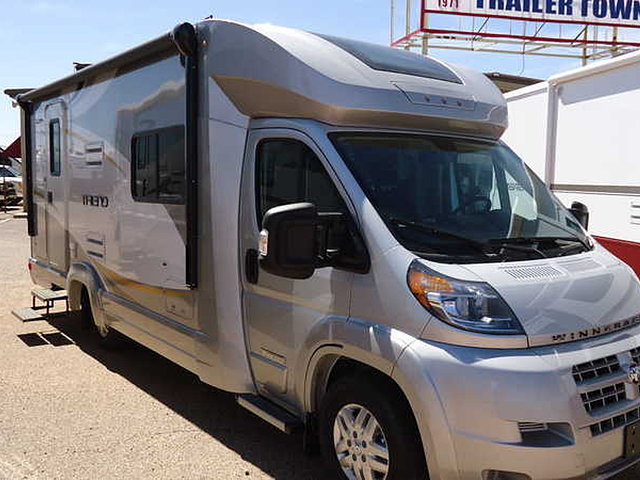 2015 Winnebago Trend Photo