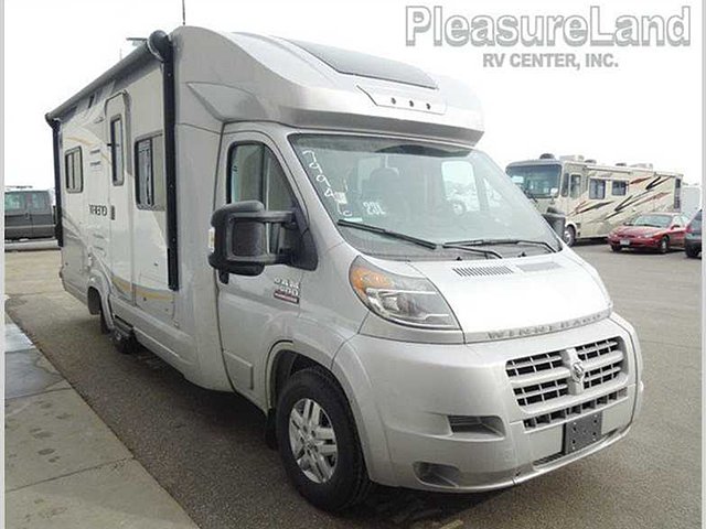 2015 Winnebago Trend Photo