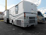 2001 Winnebago Ultimate Advantage Photo #12