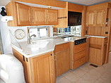 2003 Winnebago Ultimate Advantage Photo #15