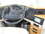 2003 Winnebago Ultimate Advantage Photo #3